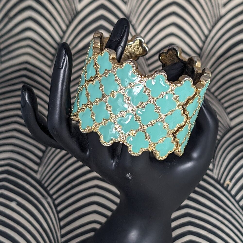 💎 Sophisticated Aqua and Gold Cuff Bracelet 💎